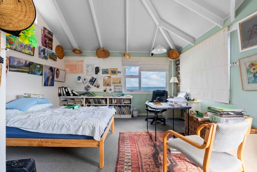 5 Bedroom Property for Sale in Camps Bay Western Cape